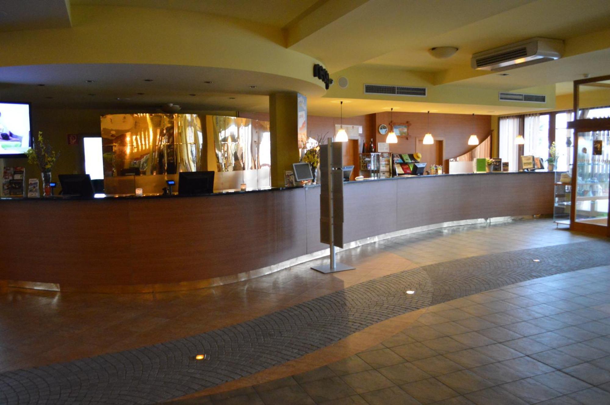 Tatralandia Apartmány Relax Liptovsky Mikulas Bagian luar foto